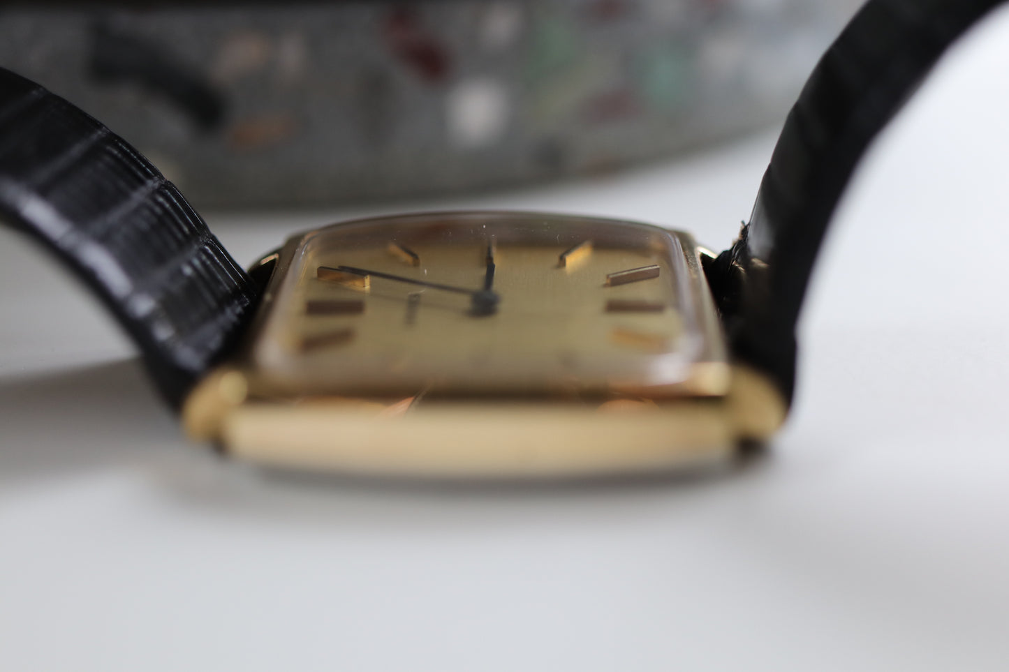 Longines manual working well linen squared dial