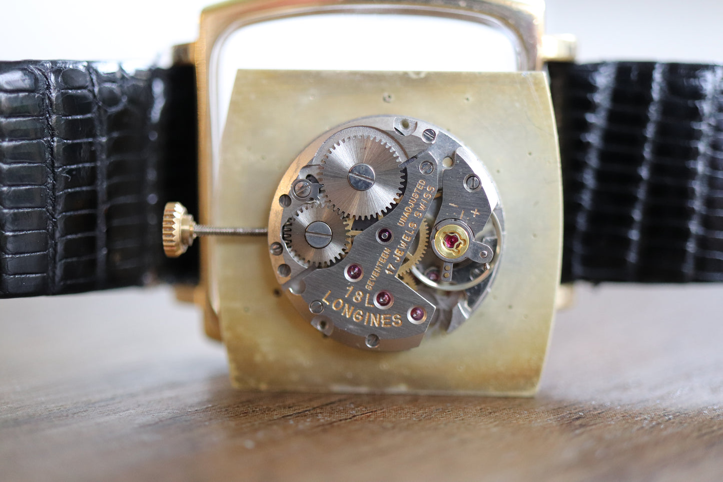 Longines manual working well linen squared dial