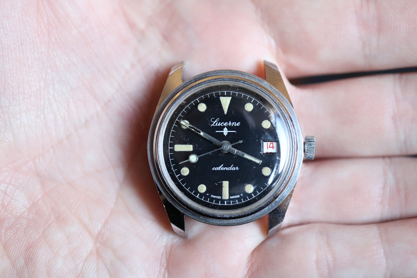 Montre calendrier avec logo Lucerne très rare - pour projet
