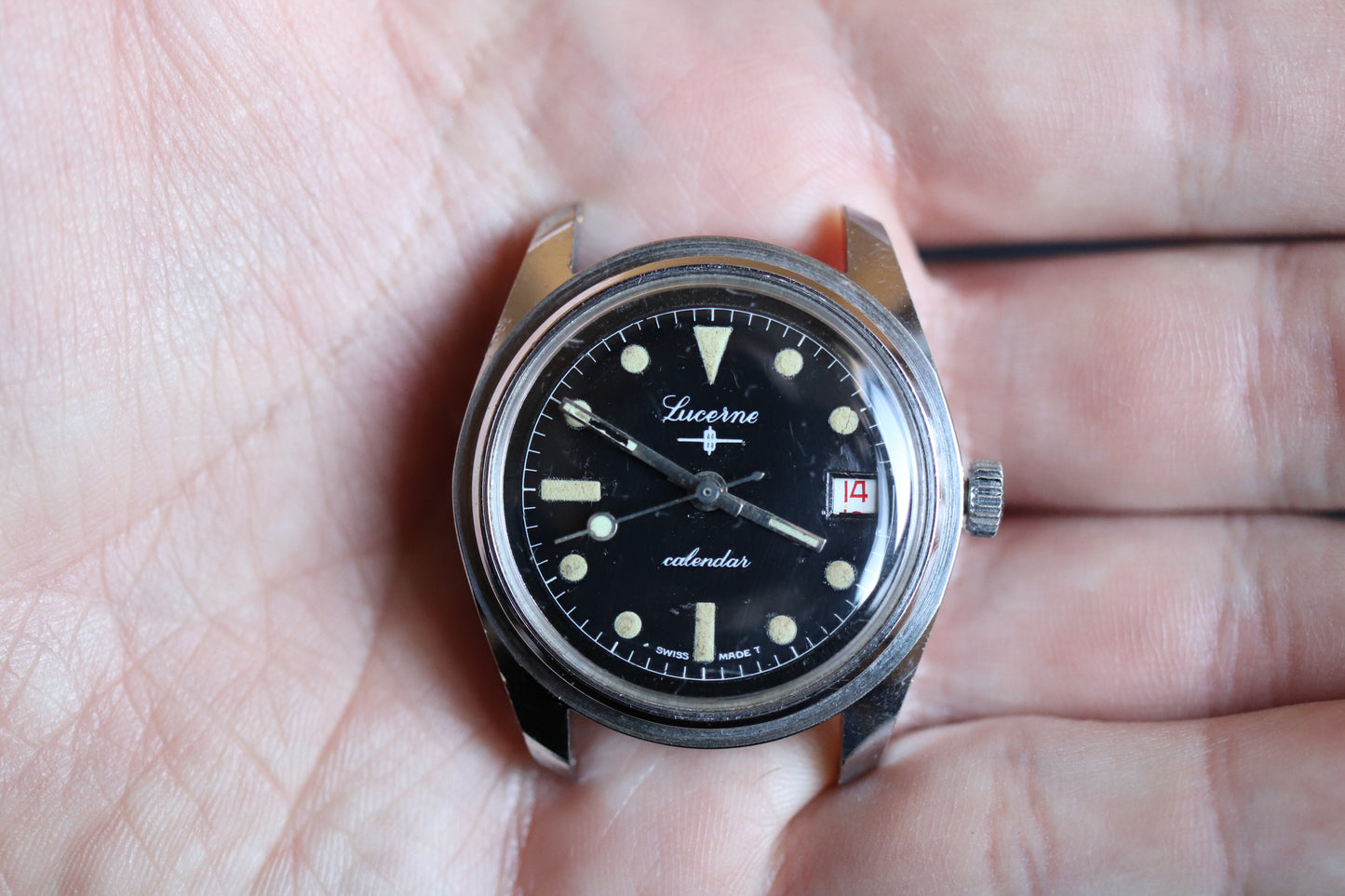 Montre calendrier avec logo Lucerne très rare - pour projet