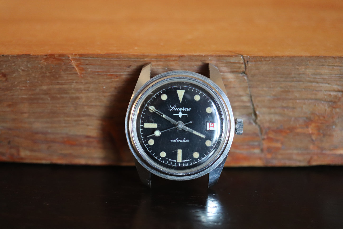 Montre calendrier avec logo Lucerne très rare - pour projet