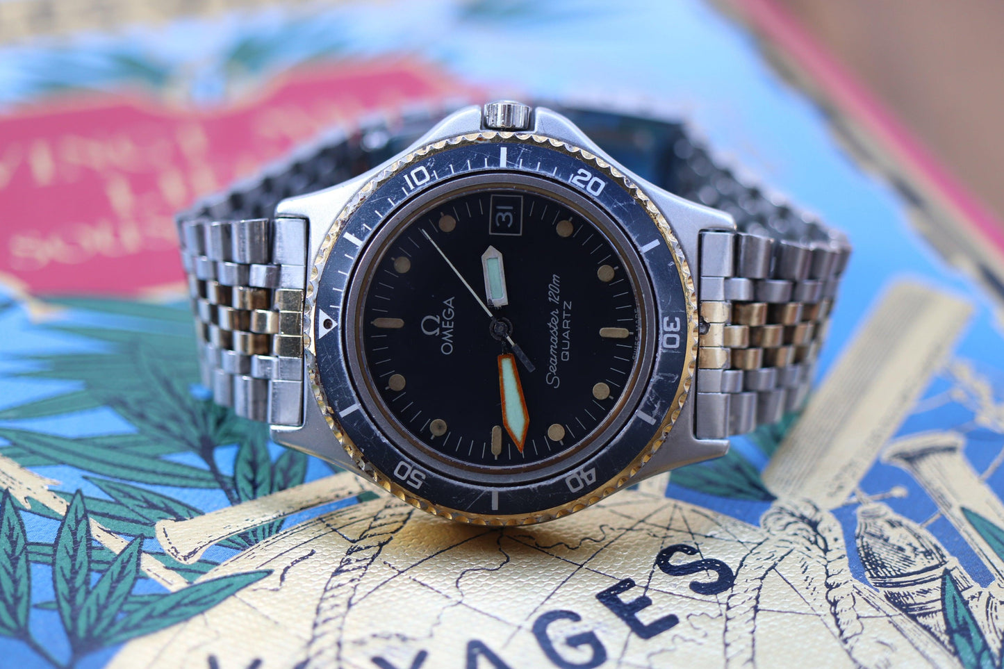 Very rare 2 tones Omega Seamaster 1337 - www.watchvault.ca