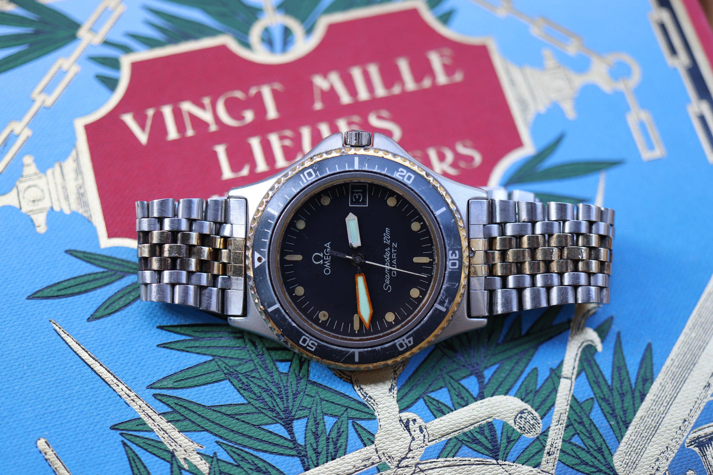 Very rare 2 tones Omega Seamaster 1337 - www.watchvault.ca
