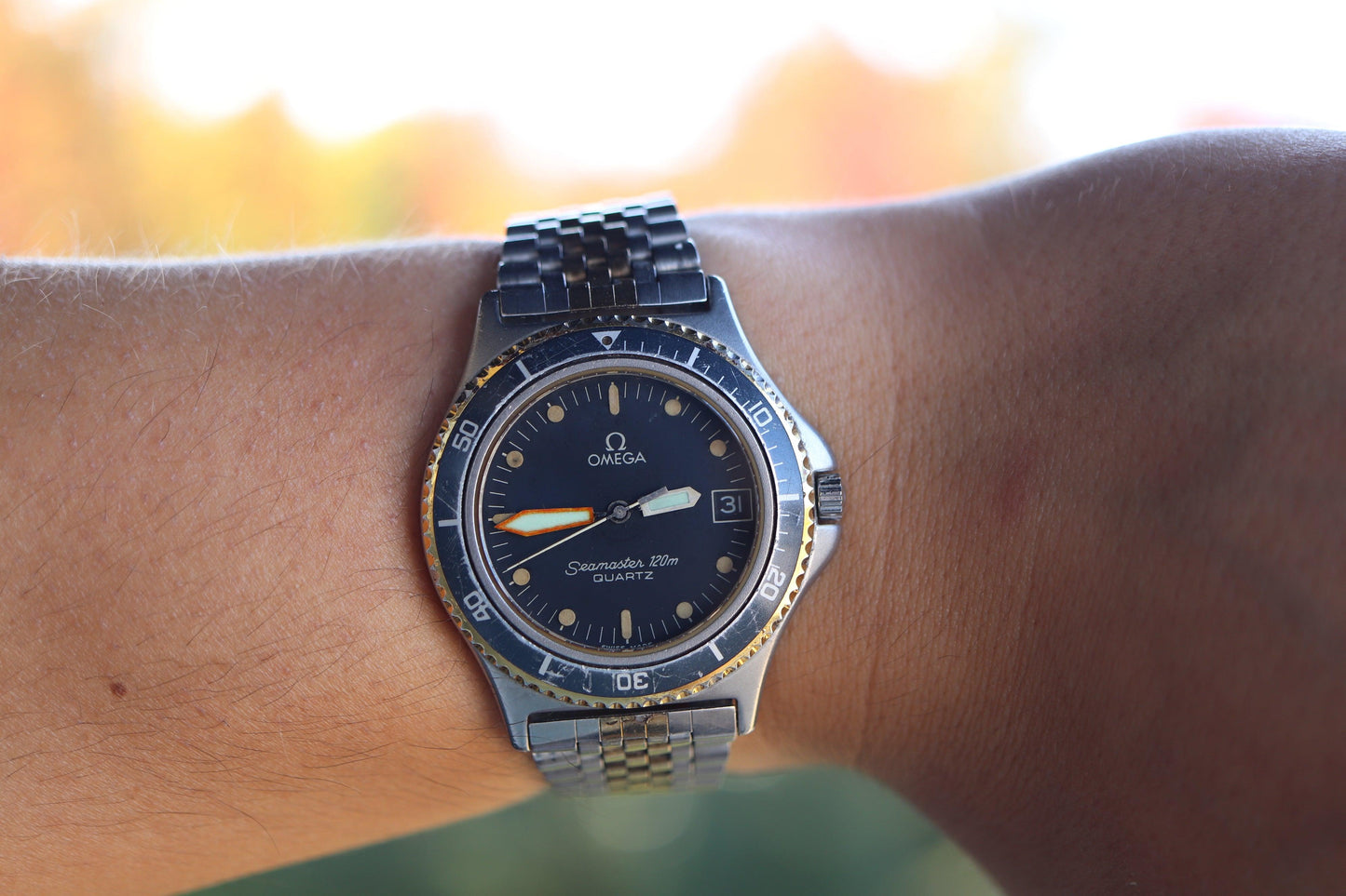 Very rare 2 tones Omega Seamaster 1337 - www.watchvault.ca