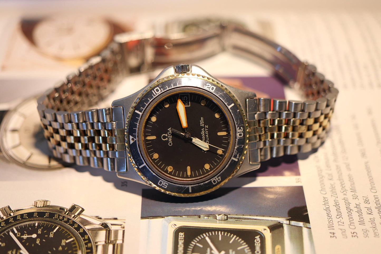 Very rare 2 tones Omega Seamaster 1337 - www.watchvault.ca