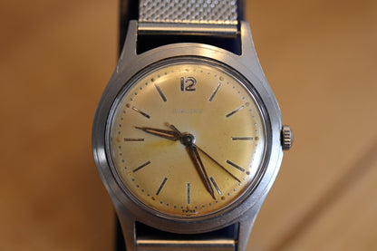 Huguenin Tropical Dial 17J Manual-Wind Watch