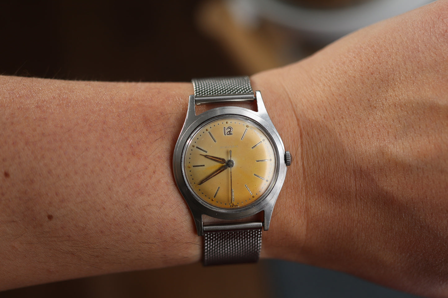 Huguenin Tropical Dial 17J Manual-Wind Watch