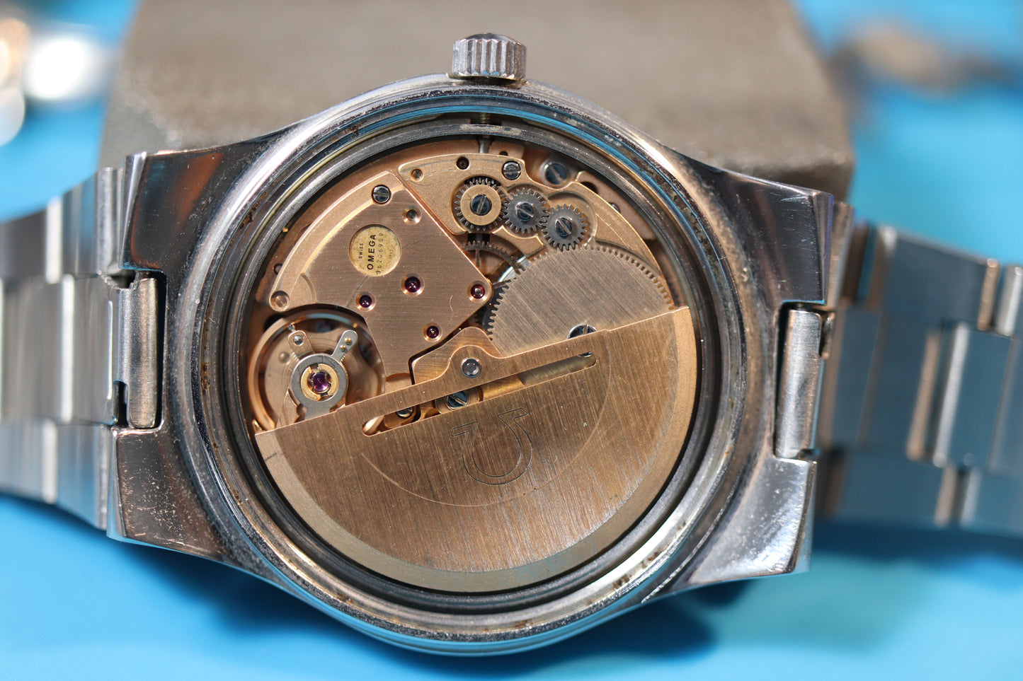 Omega 166.0173 Green dial Cal. 1012