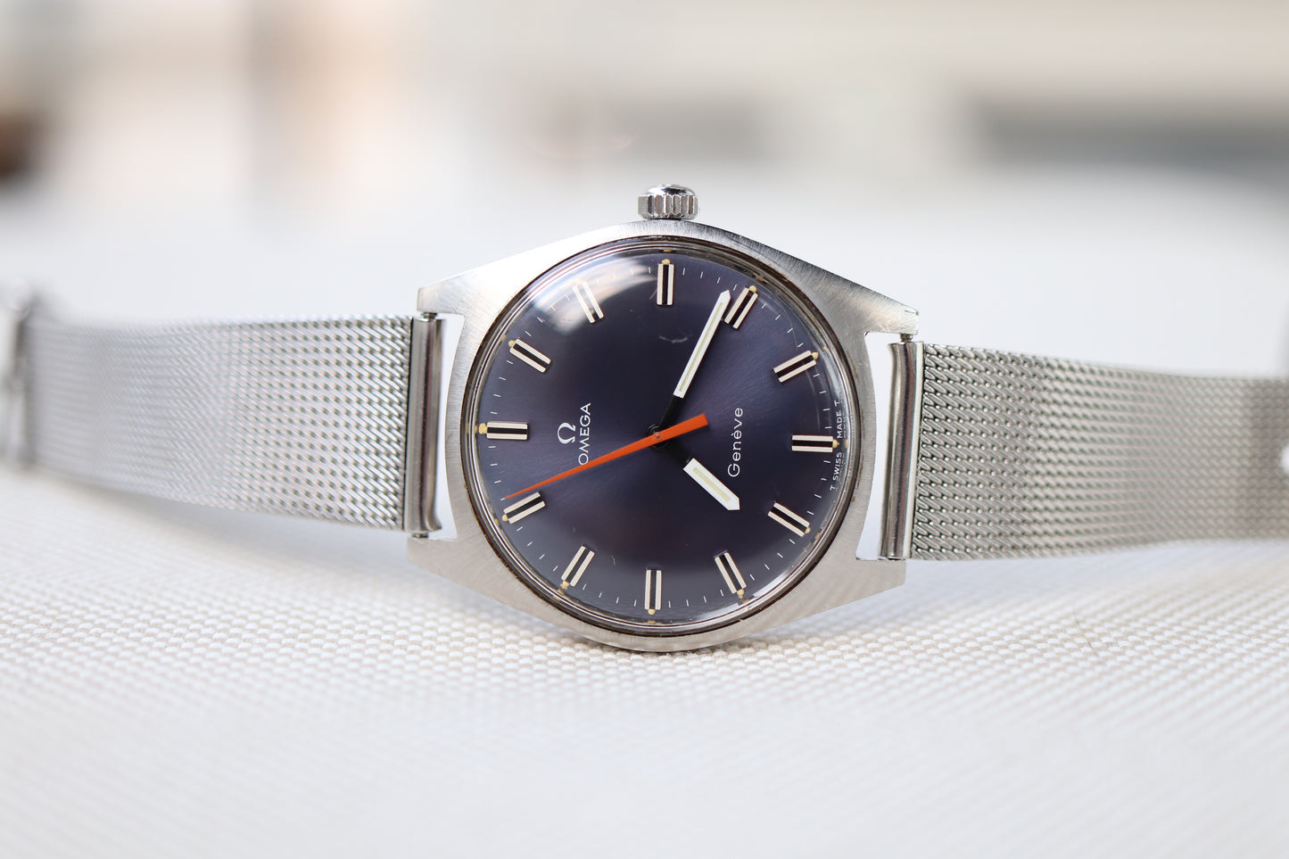 Omega Genève Ref. 135.041 – A Timeless Classic