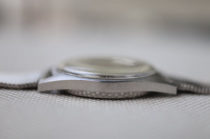 Omega Genève Ref. 135.041 – A Timeless Classic