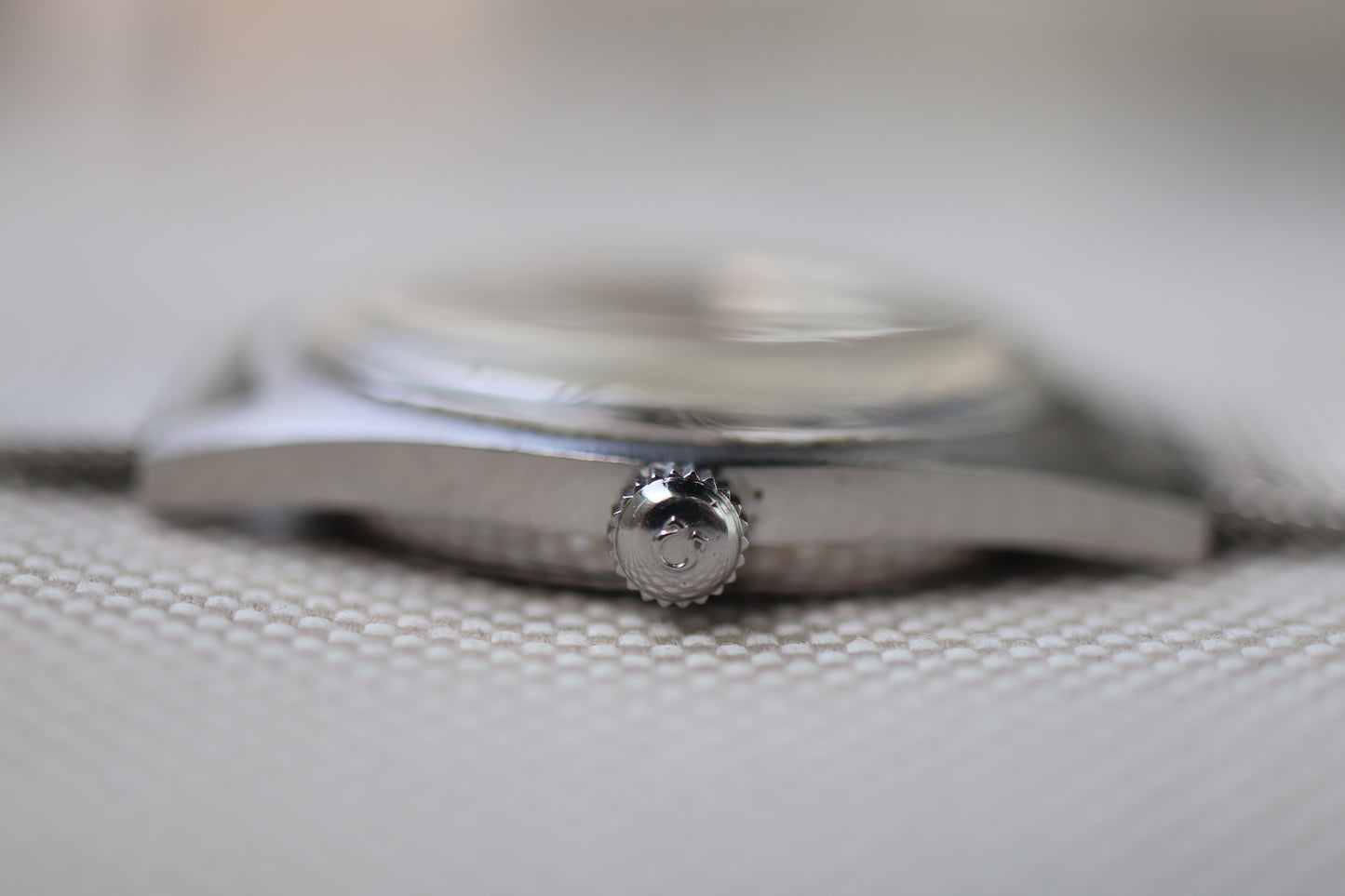 Omega Genève Ref. 135.041 – A Timeless Classic