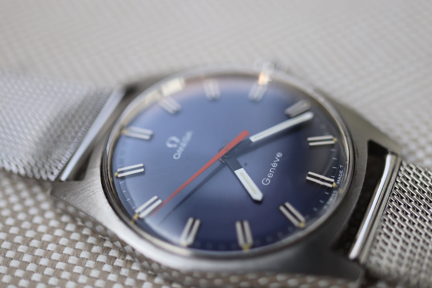 Omega Genève Ref. 135.041 – A Timeless Classic