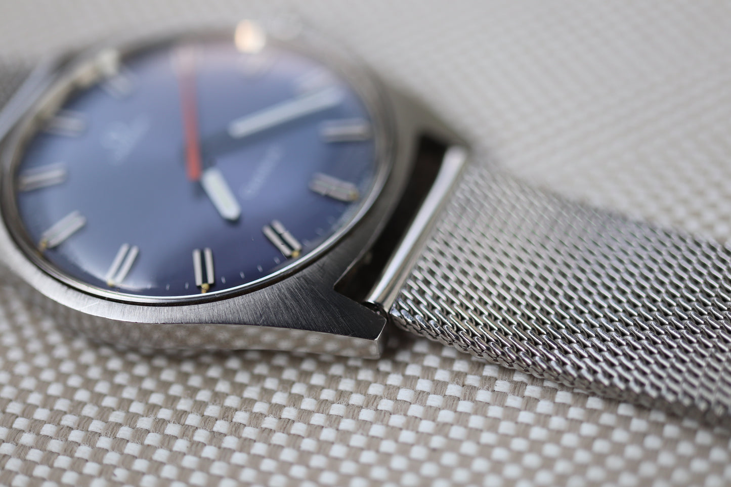 Omega Genève Ref. 135.041 – A Timeless Classic