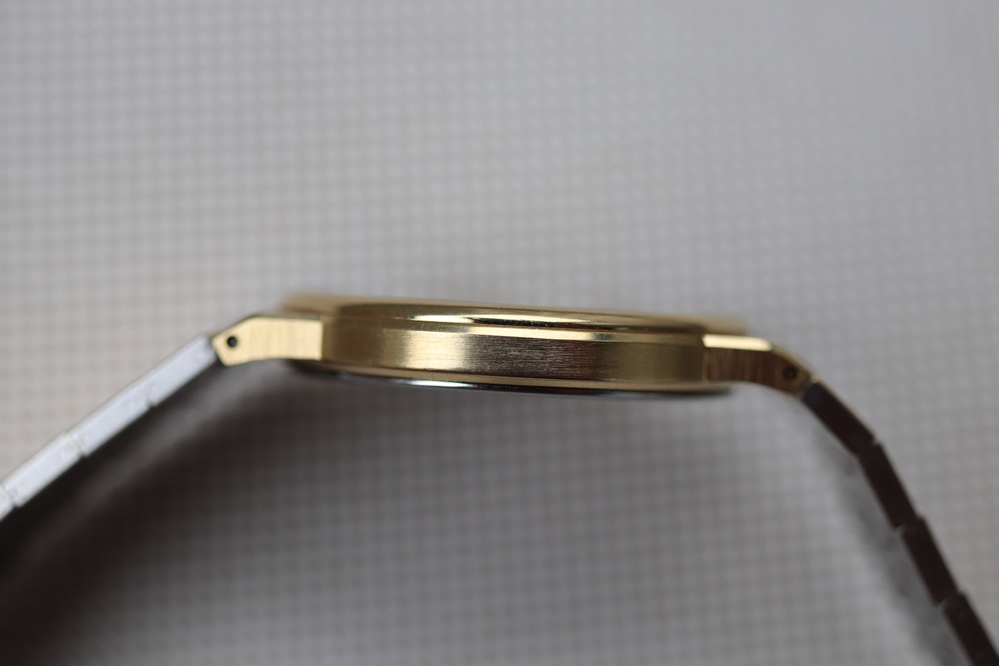 Omega Seamaster Quartz 1432 Ref. 196.0277